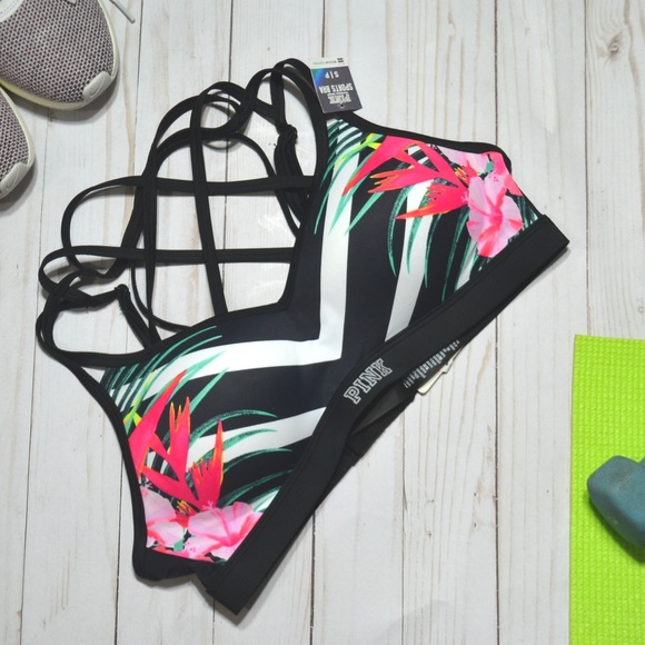 Victoria's Secret PINK Ultimate Sports Bra - Picture 1 of 3